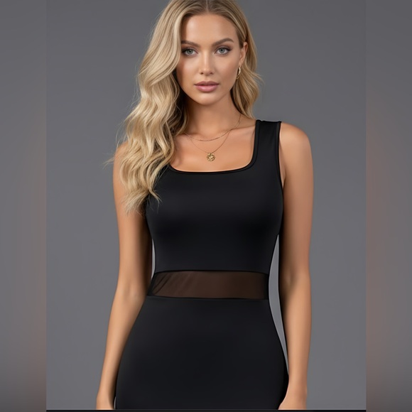 Black Bodycon Mesh Split Back Dress - Picture 2 of 9